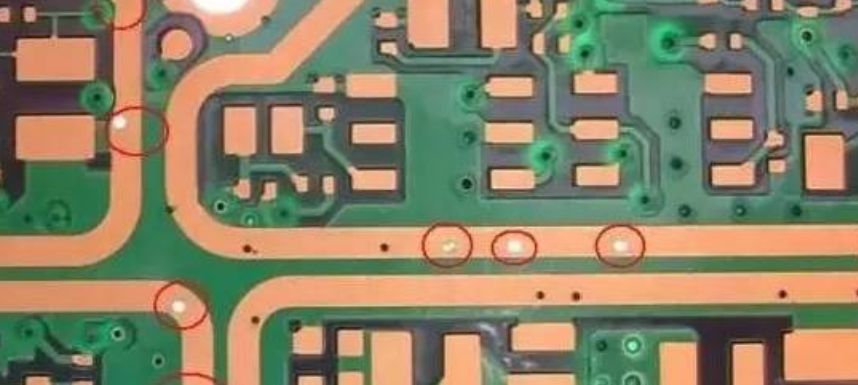 PCB線(xiàn)路板導(dǎo)通孔必須塞孔，到底是什么學(xué)問(wèn)？